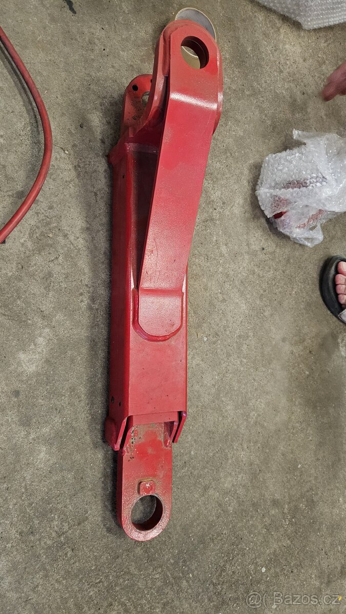 Ramena Redats L-260