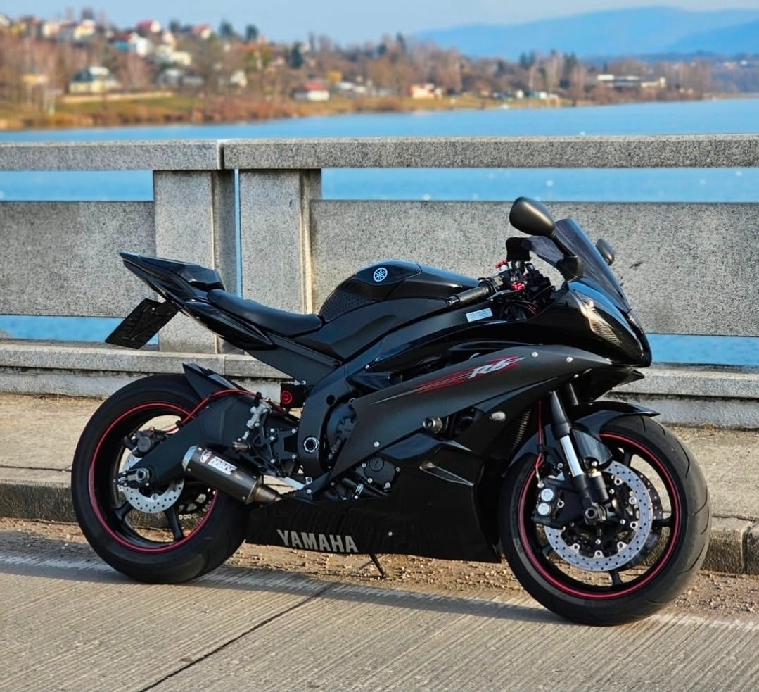Yamaha R6 2006
