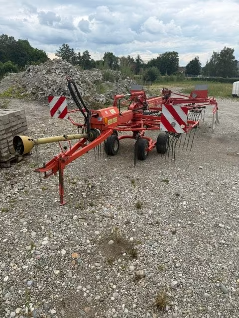 Shrnovač sena Kühn GA 6000