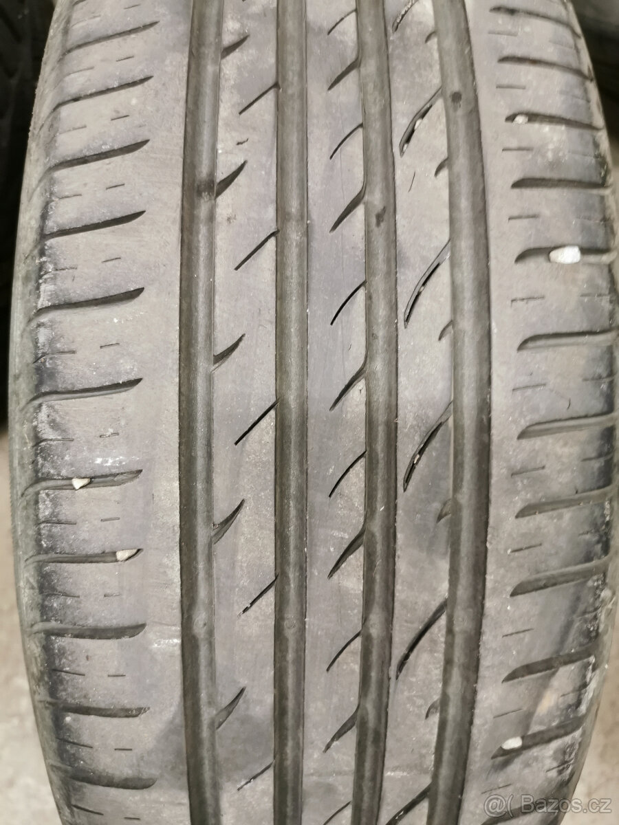 195/55/15 Nexen