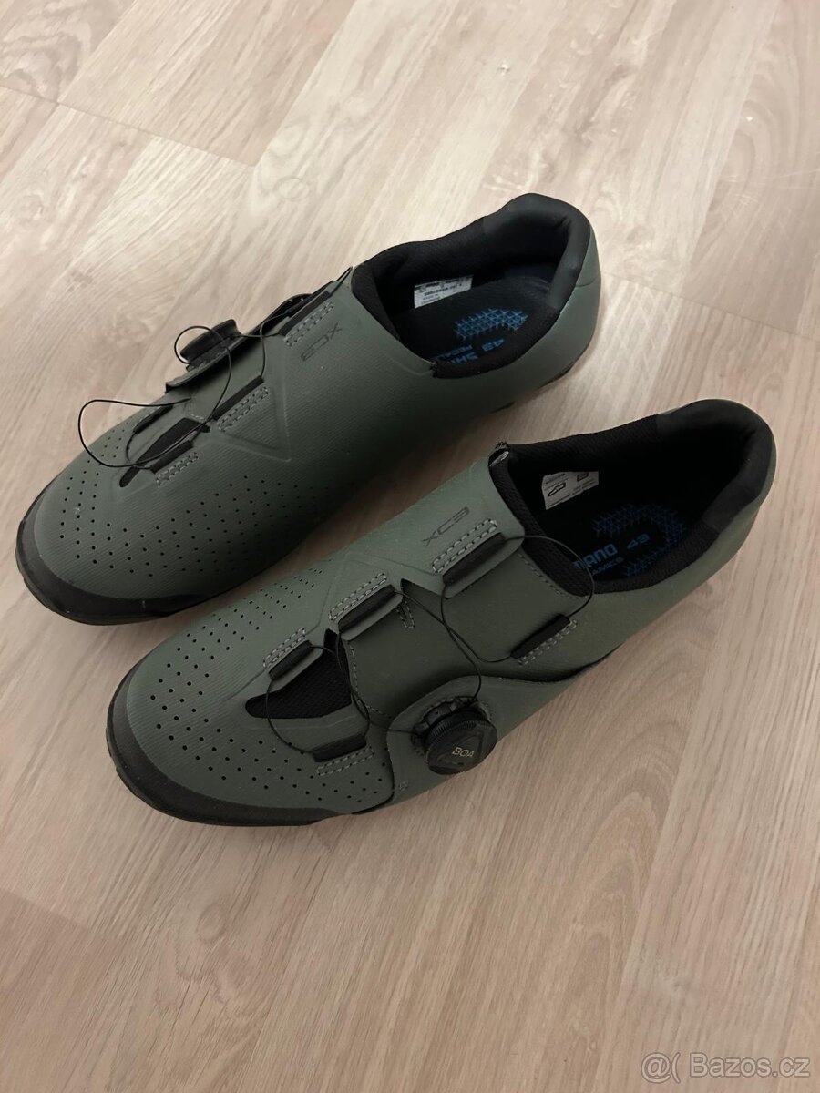 Tretry na horské/gravel kolo Shimano SH-XC300, vel. 43