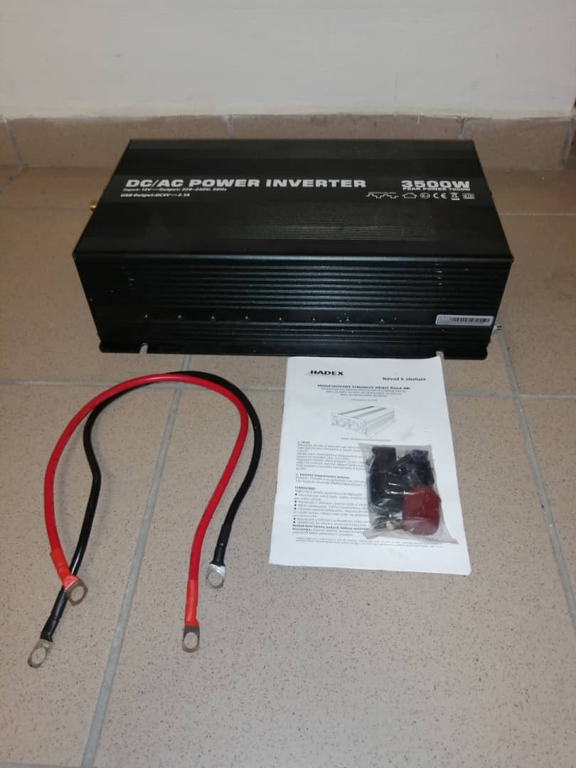 Měnič napětí 12V/230V 3500W