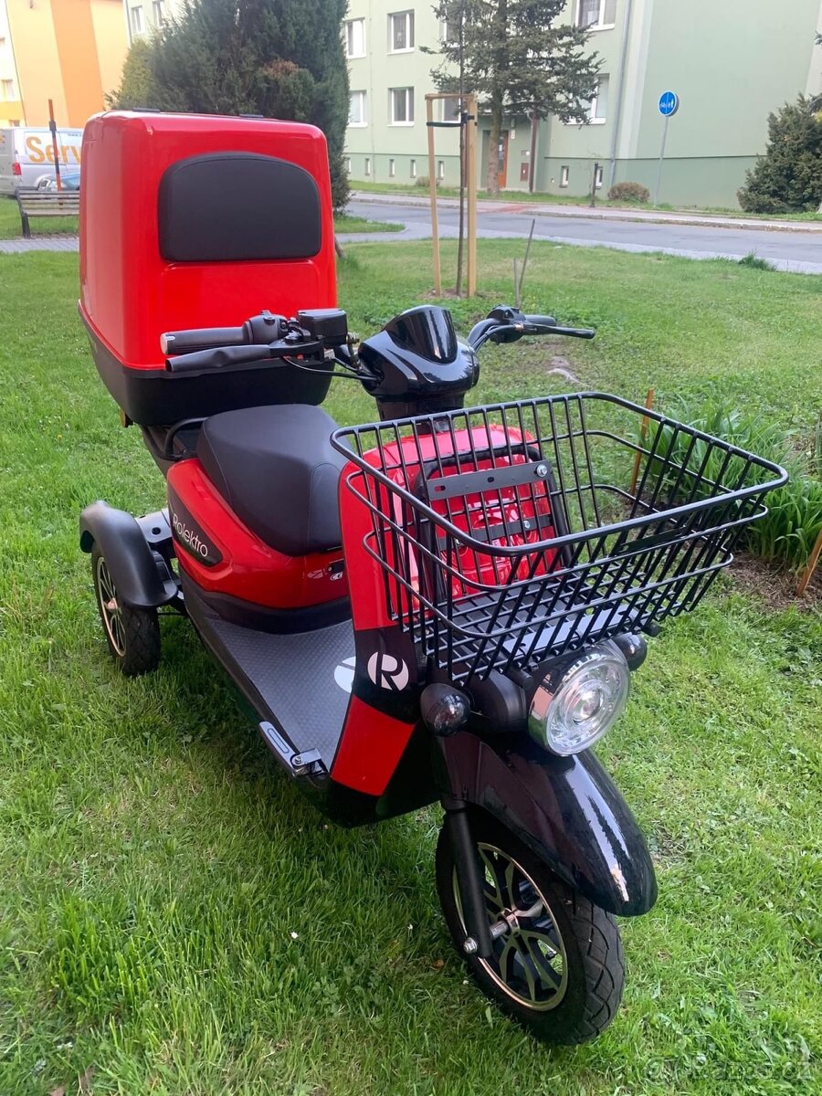 Elektrický skútr ROLEKTRO E-CARRIER 25 s kufrem