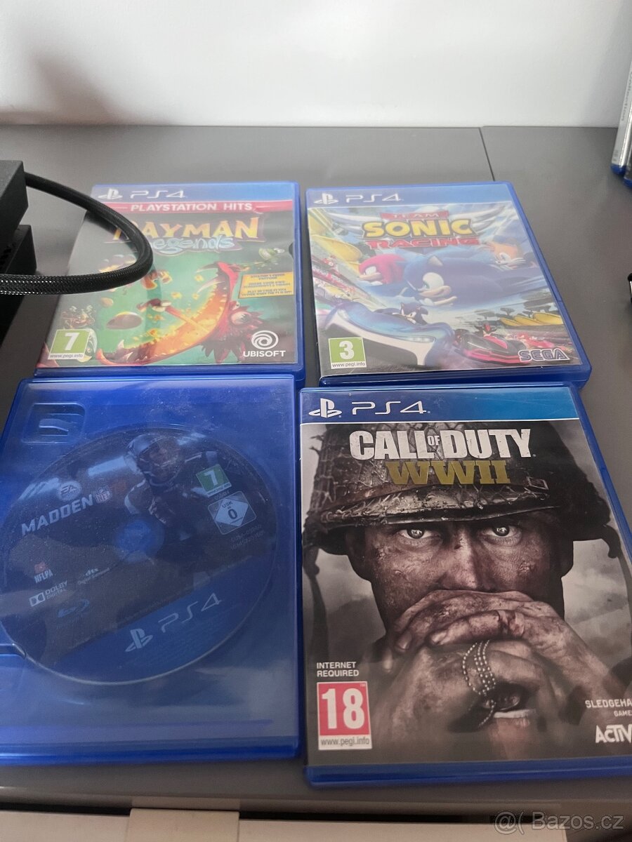 Ps4 slim 1T