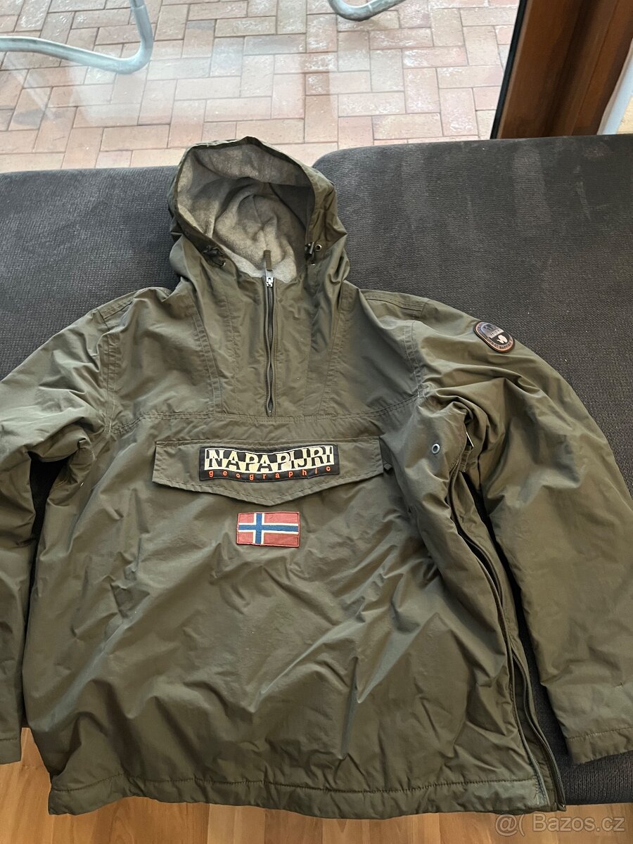 Zimní bunda Napapijri vel. XL