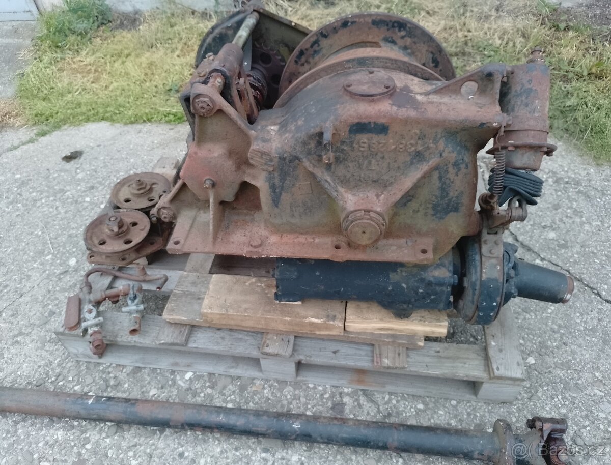 Naviják Tatra 148,kladky,kardan