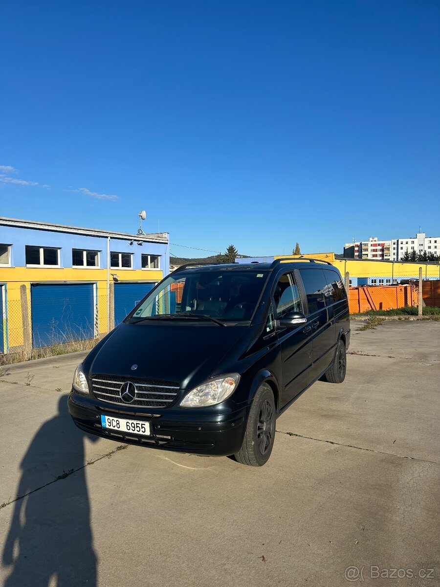 Mercedes Viano
