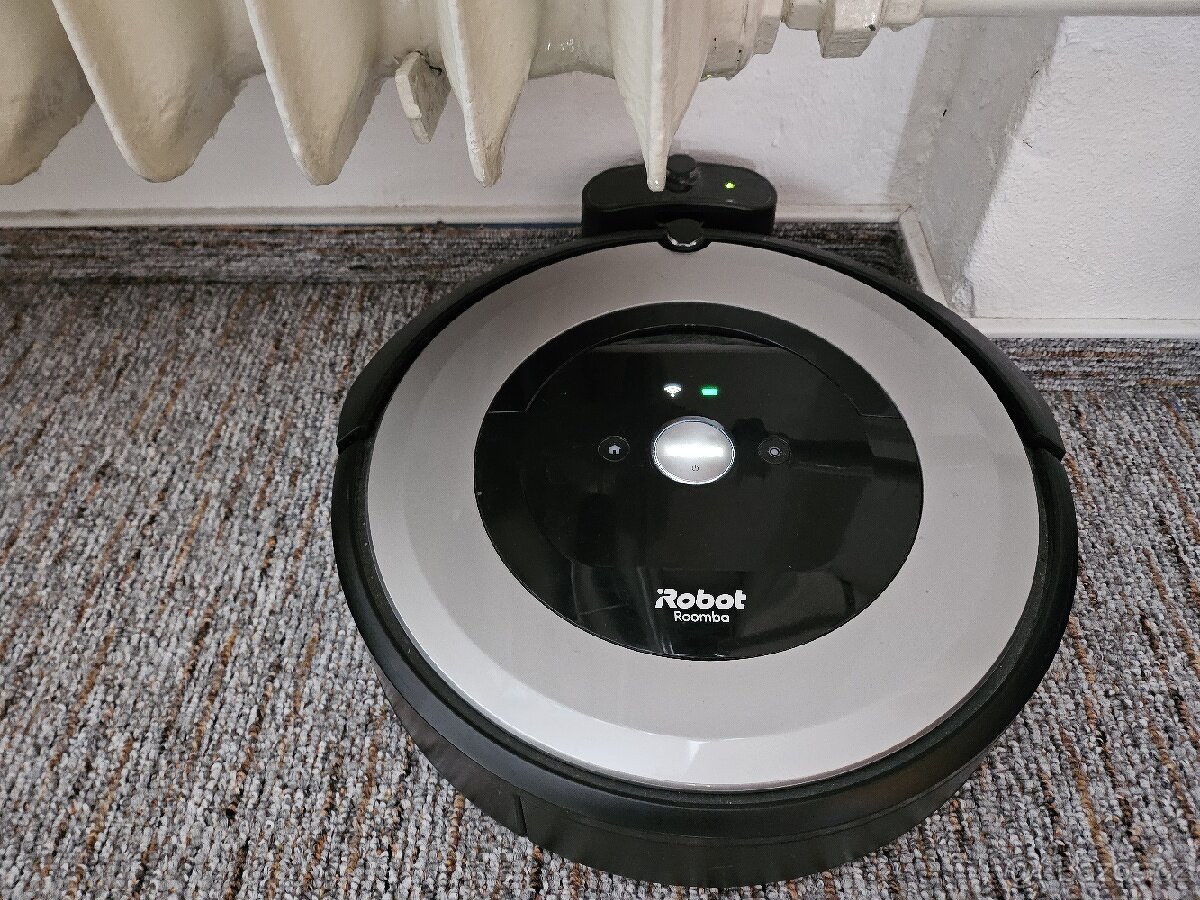 Robotický vysavač iRobot Romba e5