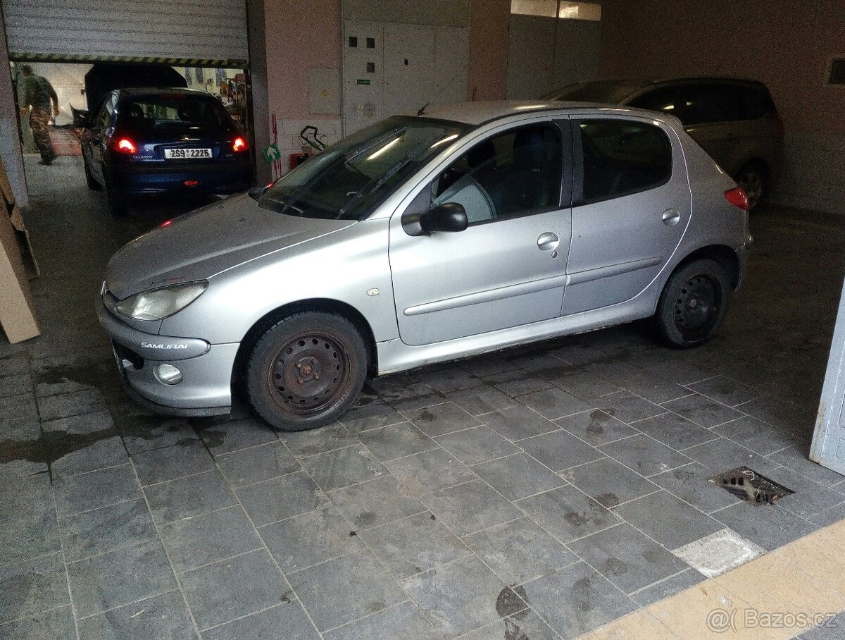 Peugeot 206