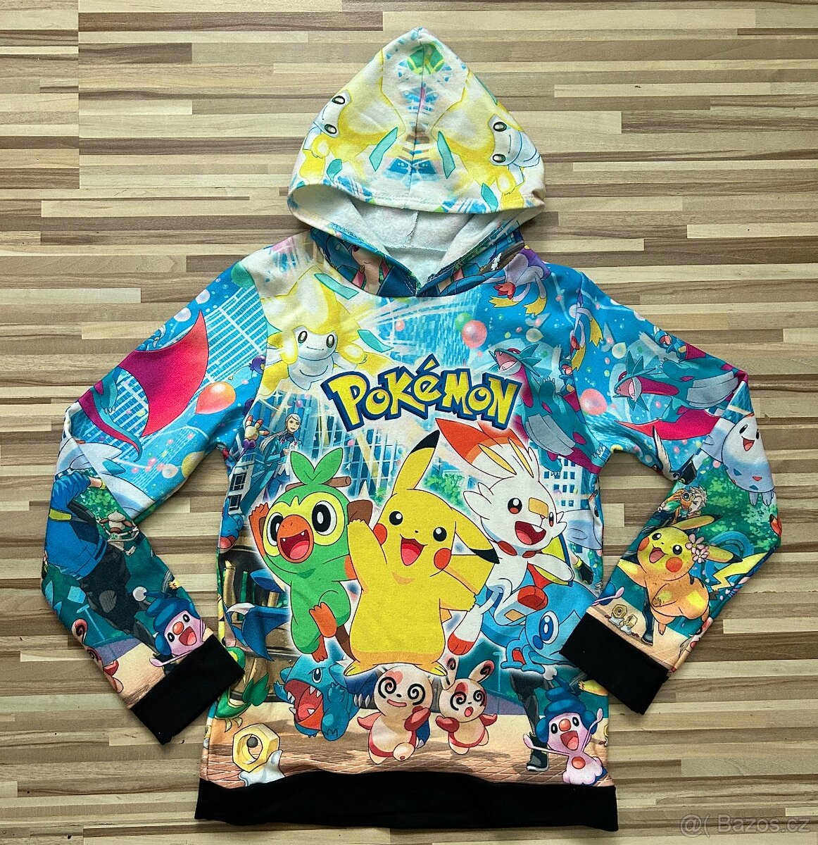 Pokemon mikina