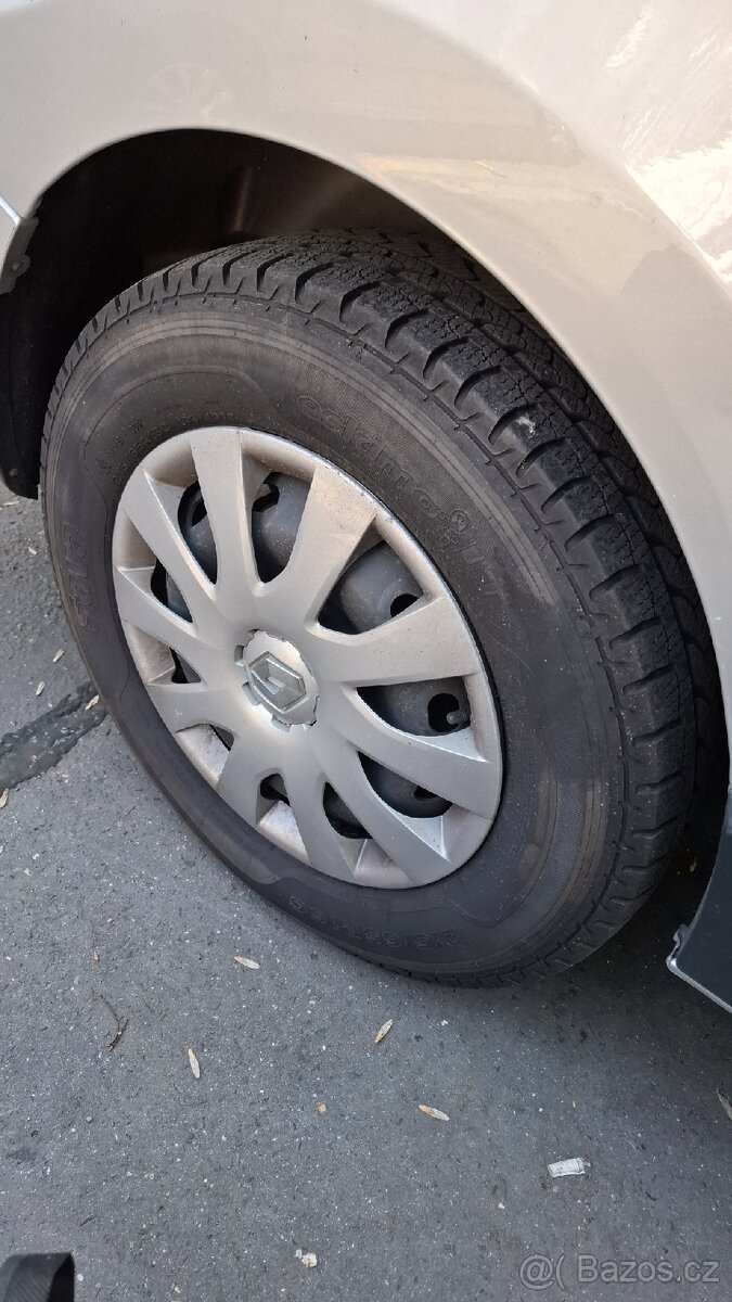Zimní pneu Sava 215/65/R15