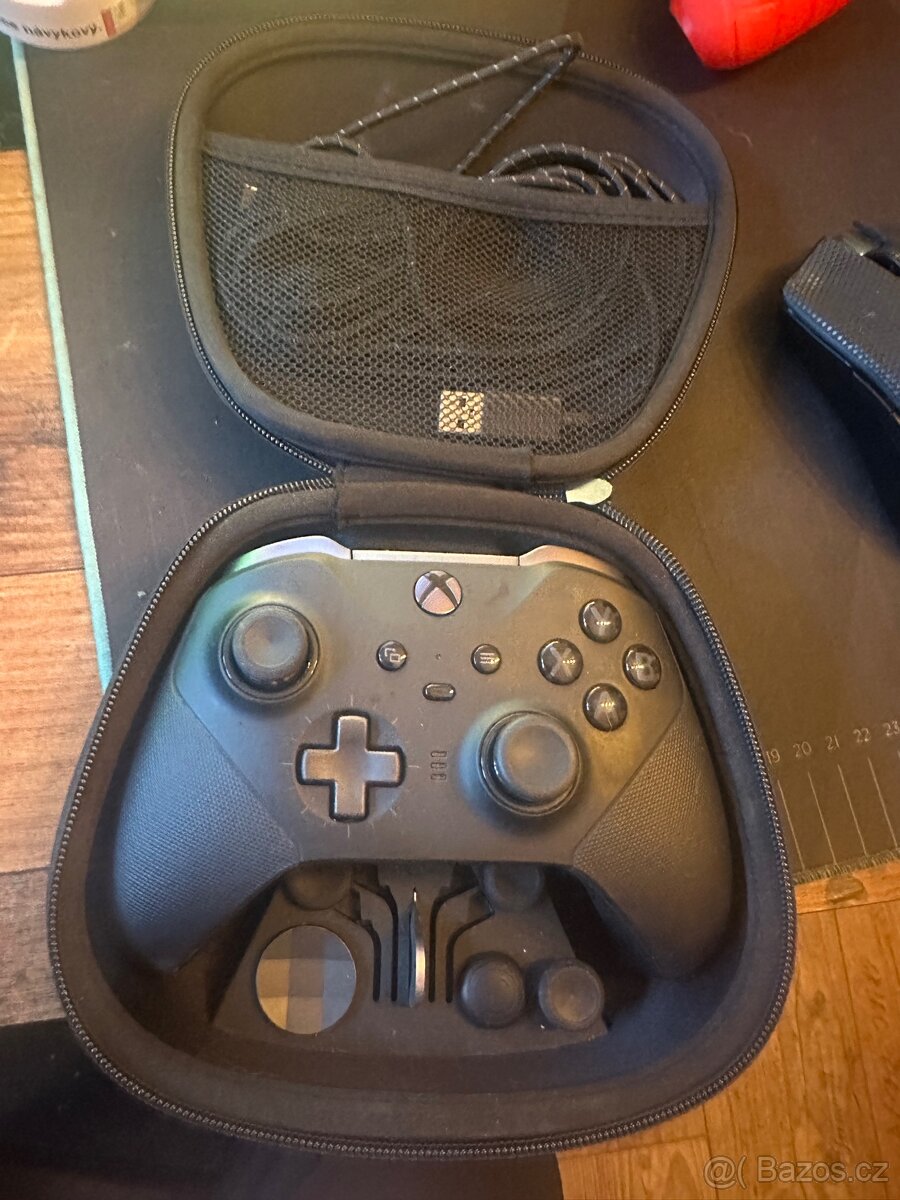 Xbox Elite ovladač / controller