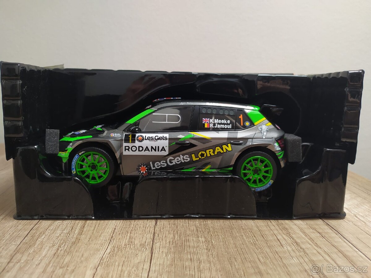 IXO 1:18 Škoda
