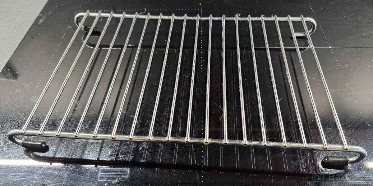 Podložka pod hrnec závěsná