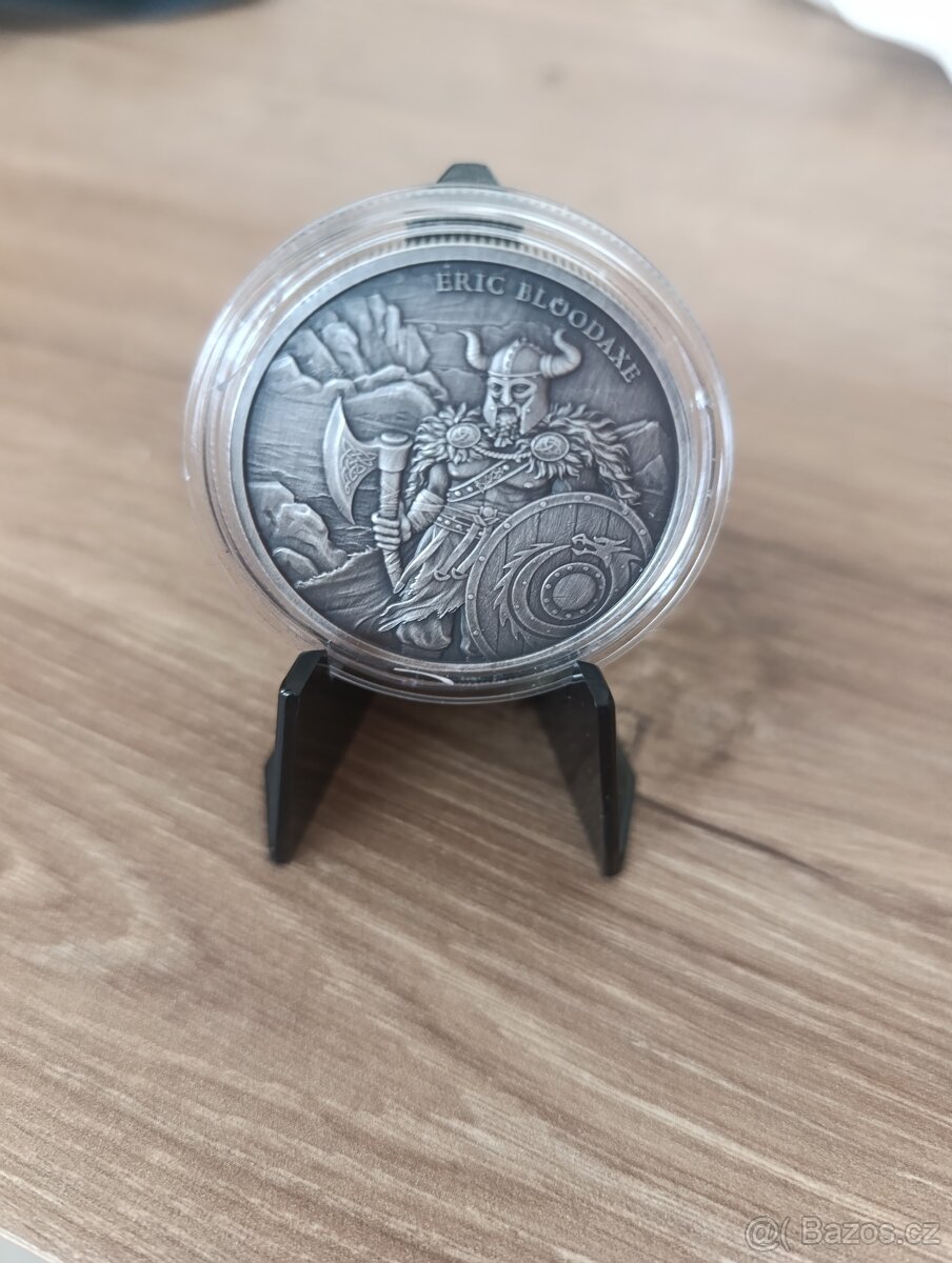 Válečník 1oz , stribrna mince 999, anticky vzhled