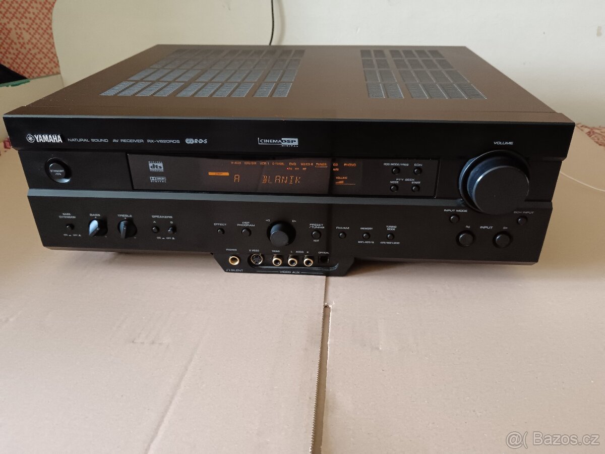 Yamaha RX-V620 Receiver