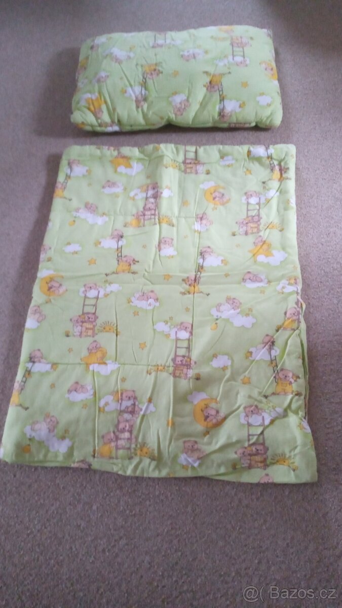 Deka a polštář do postýlky