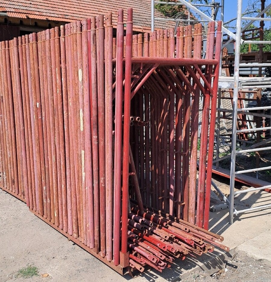 Rámové lešení 86,4m2.