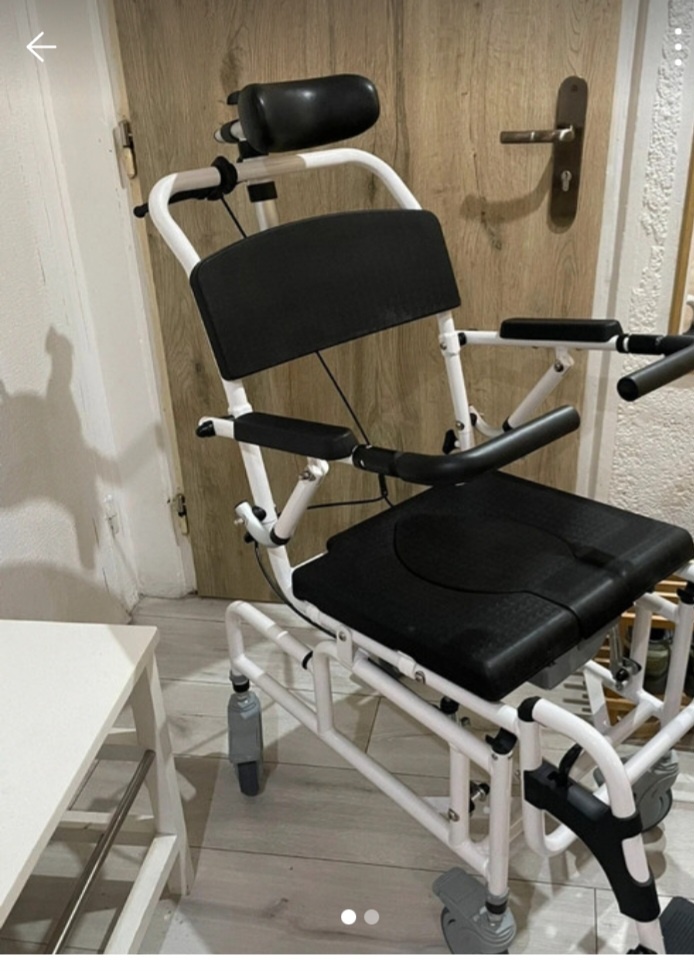 Koupací,toaletní polohovací vozík