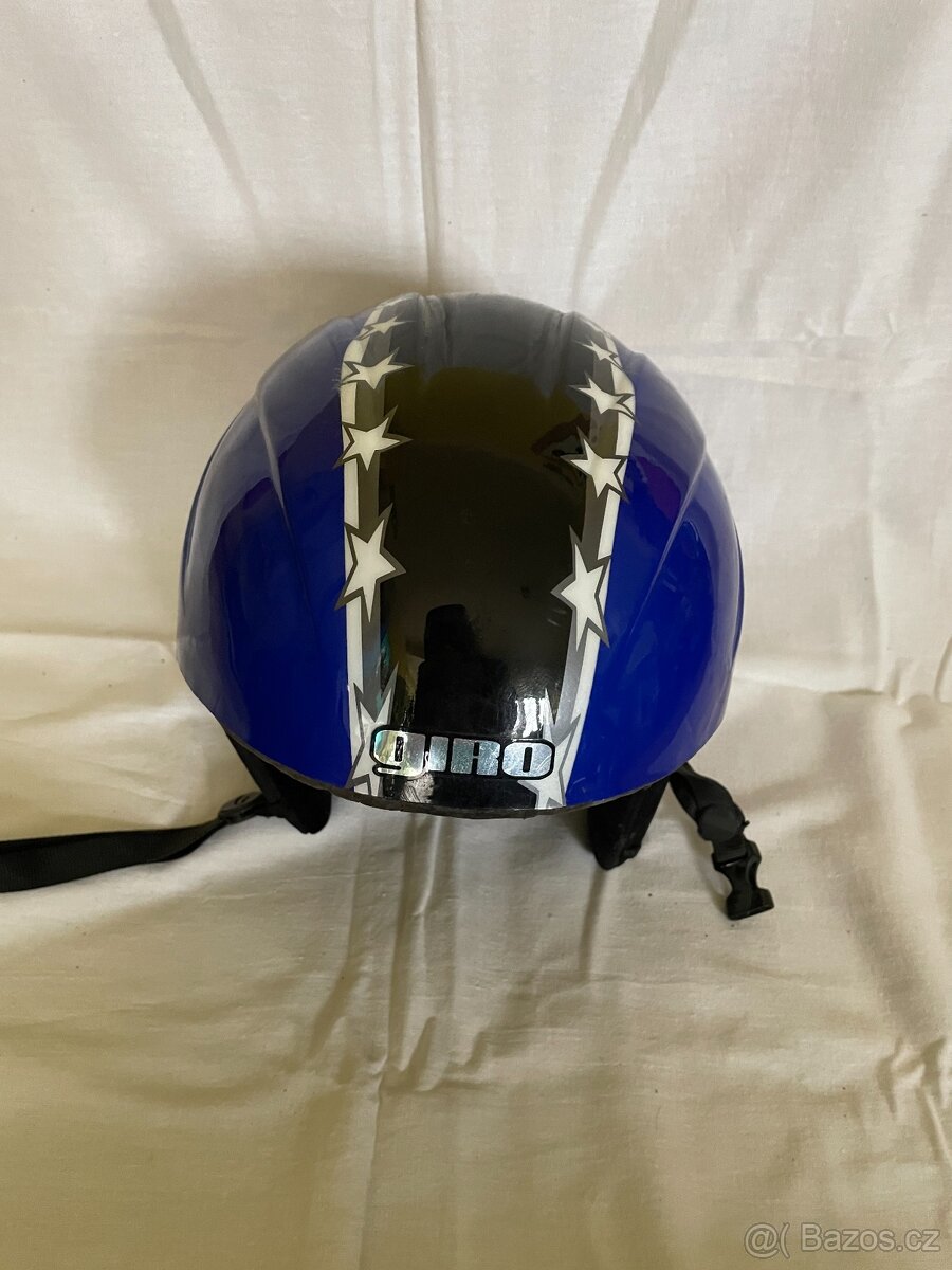 dětská lyžařská přilba