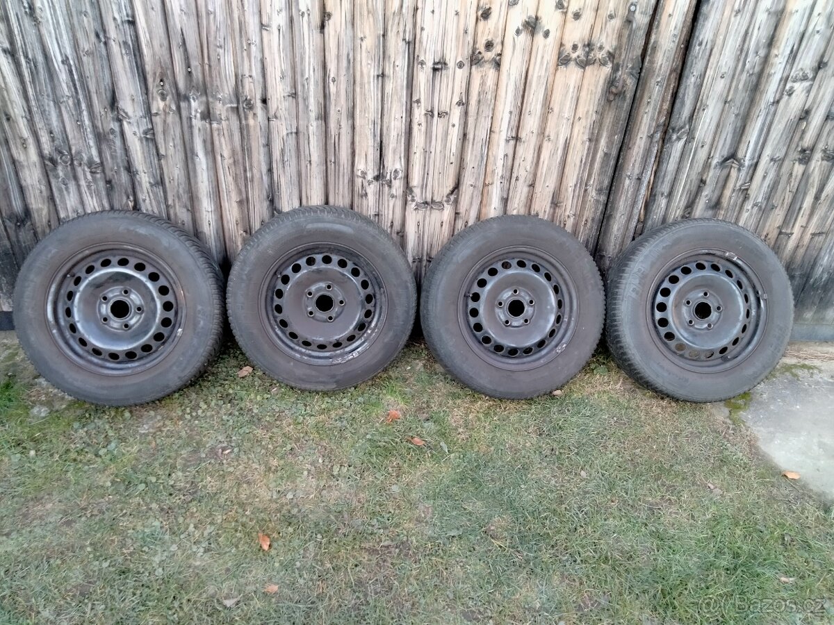 Zimní kola Octavia II 5x112 6Jx15 ET 47