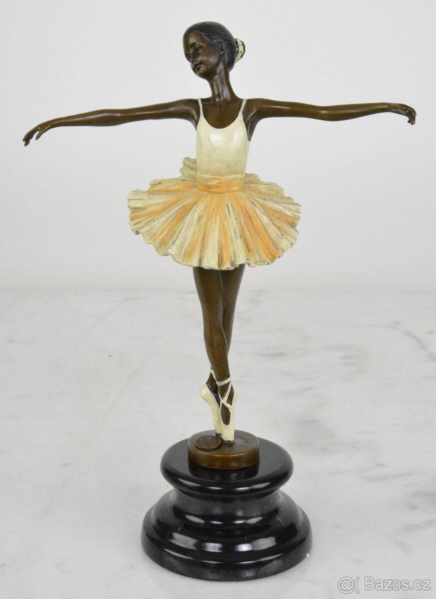 Bronzová soška - Baletka - kolorovaná