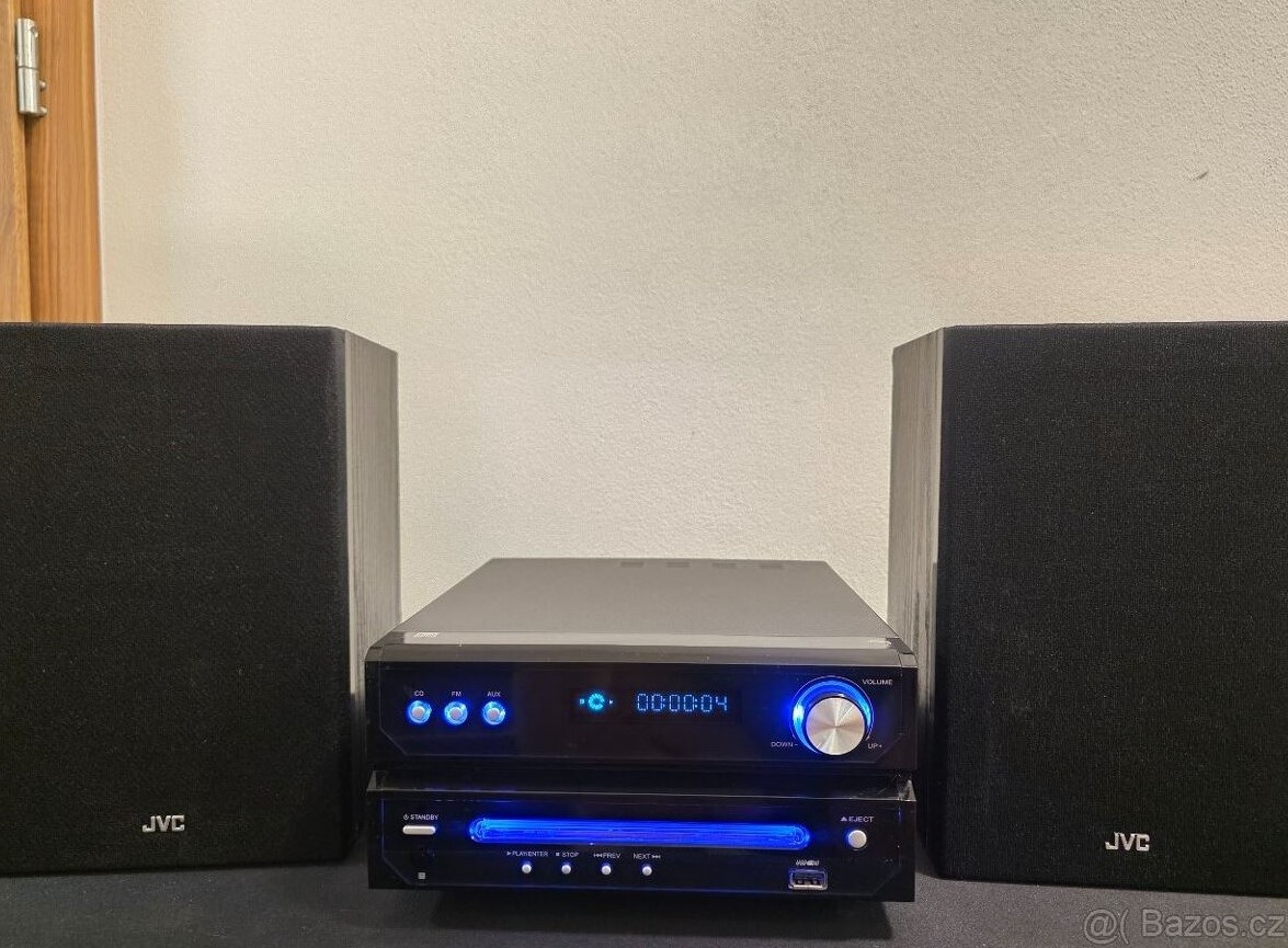 Dual MS 110CD + reproduktory JVC