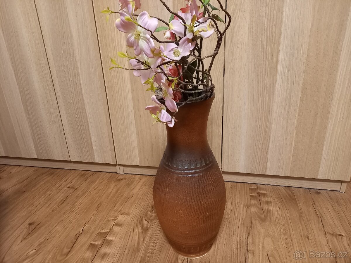 keramická váza