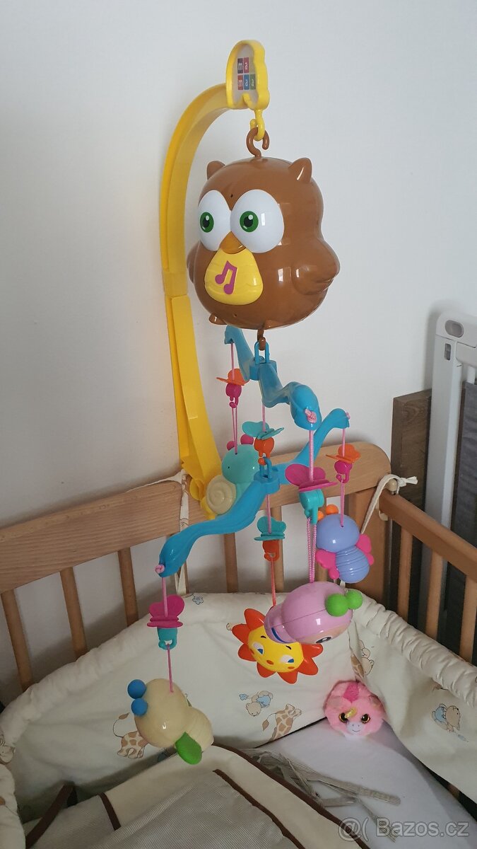 Kolotoč nad postýlku MaaMaa