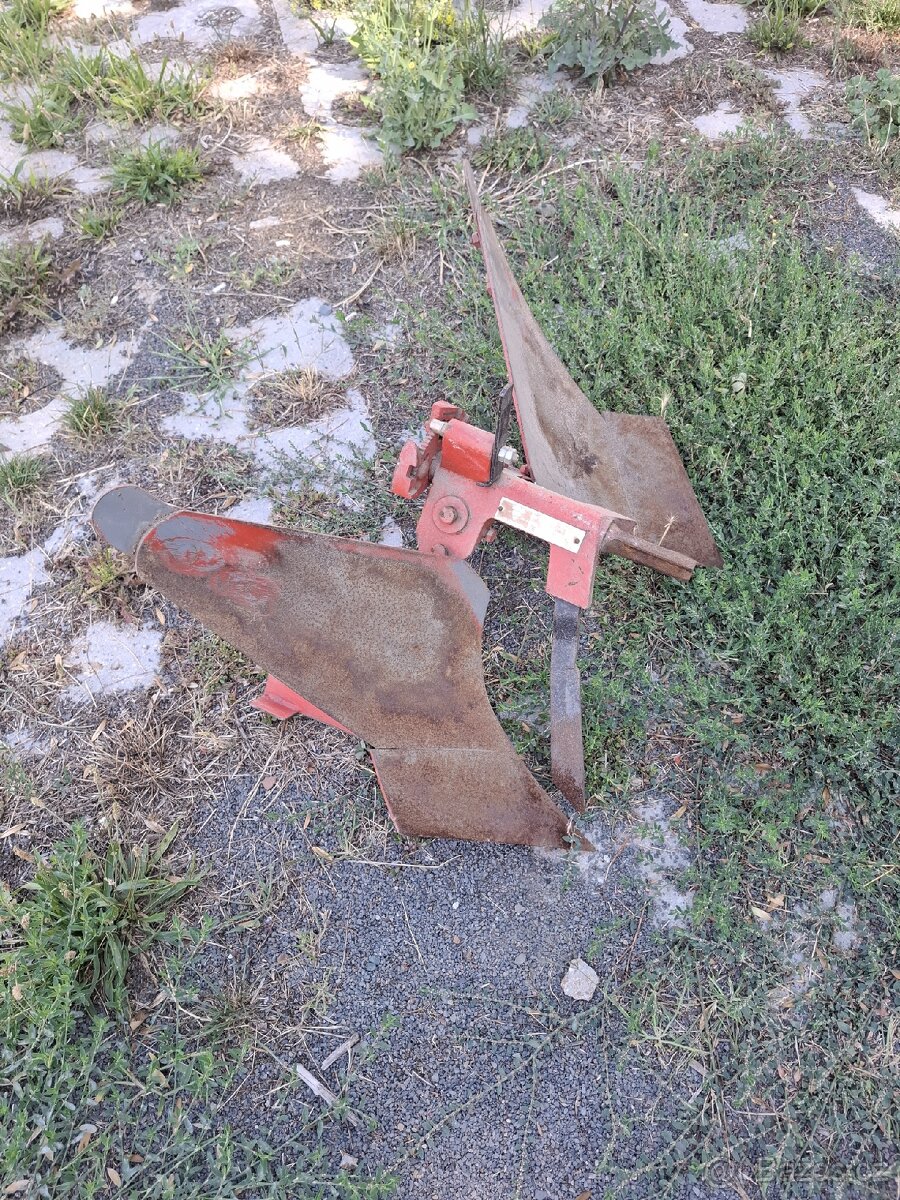 Pluh obracak tera vari