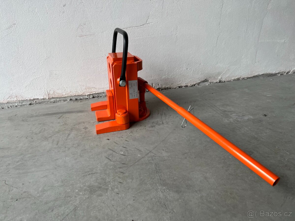 Hever TG80, nosnost 8000 kg