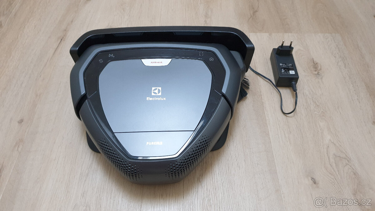 Robotický vysavač Electrolux Pure I9.2