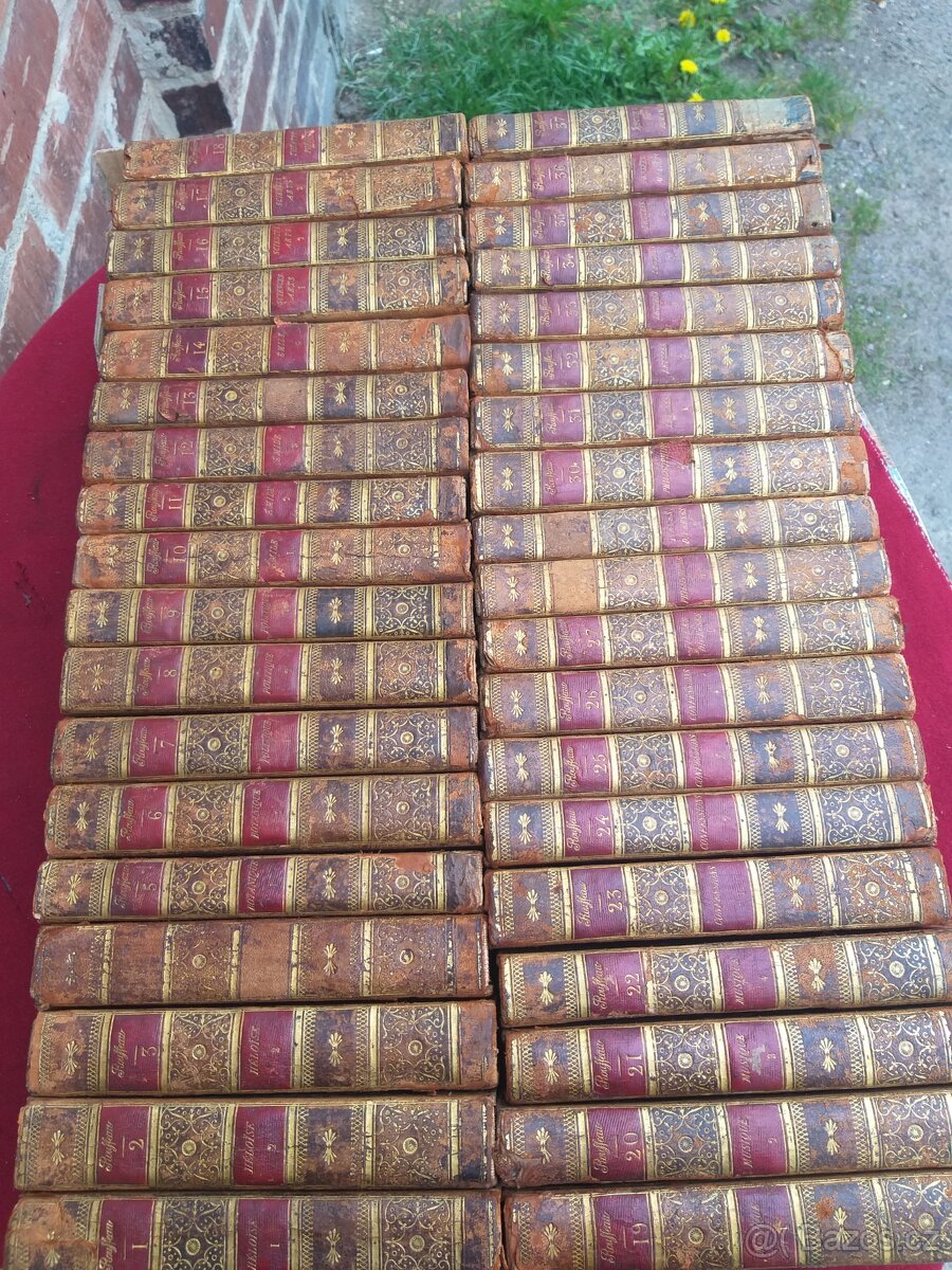 Soubor starých, barokních knih 37 kusů..