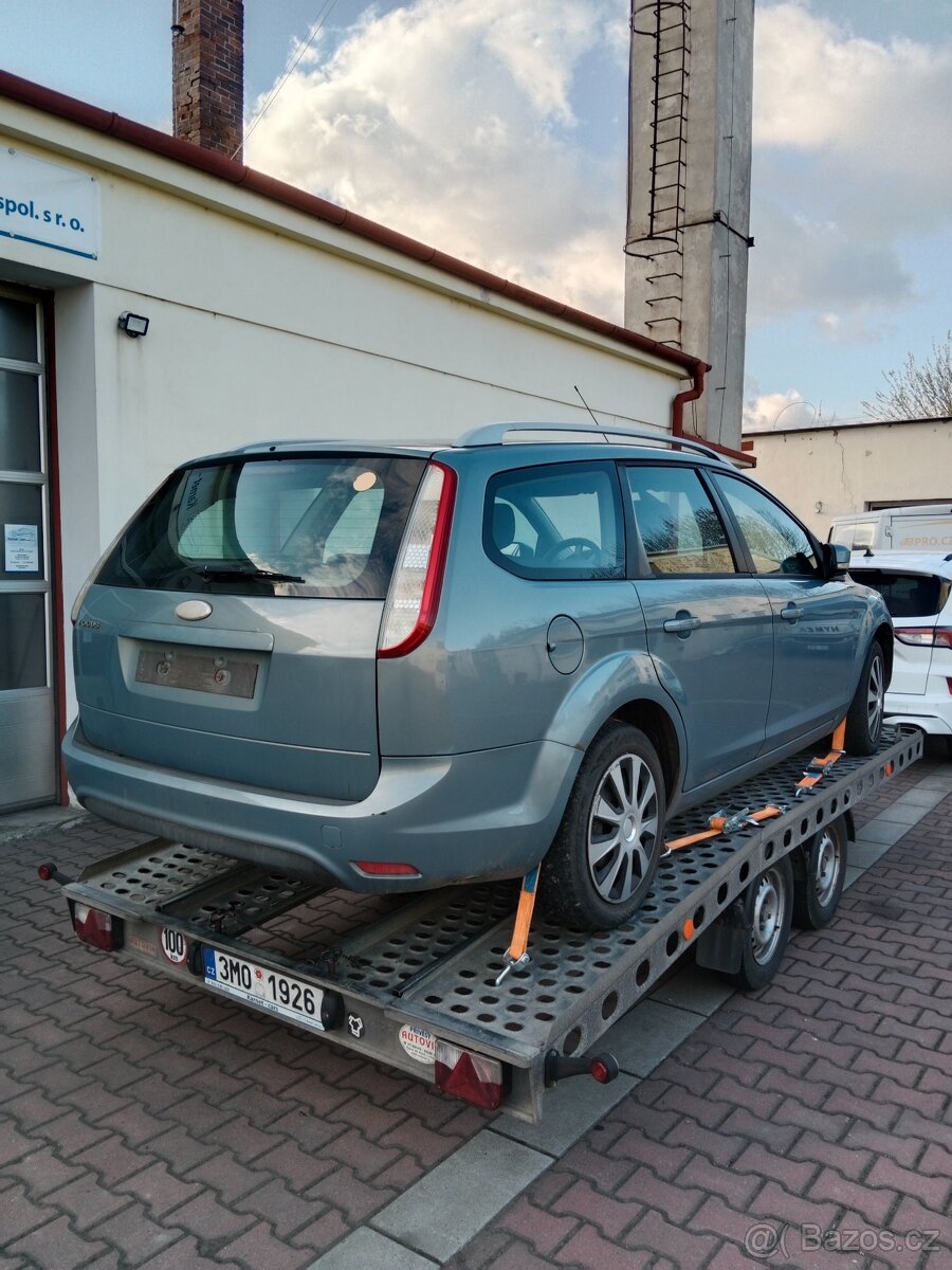 Hagusy z ford focus II kombi stříbrné