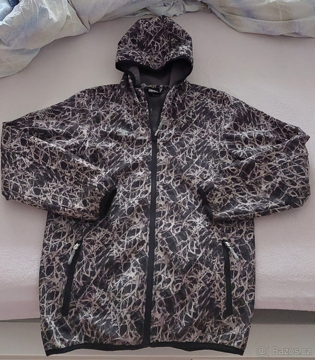 Softshelova bunda Umbro, vel. 164