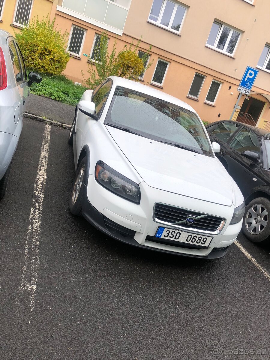 Volvo c30 1,6D zachovalé Drive start-stop