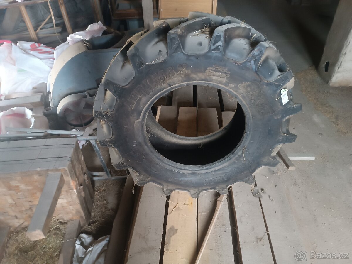 Kolo na traktor