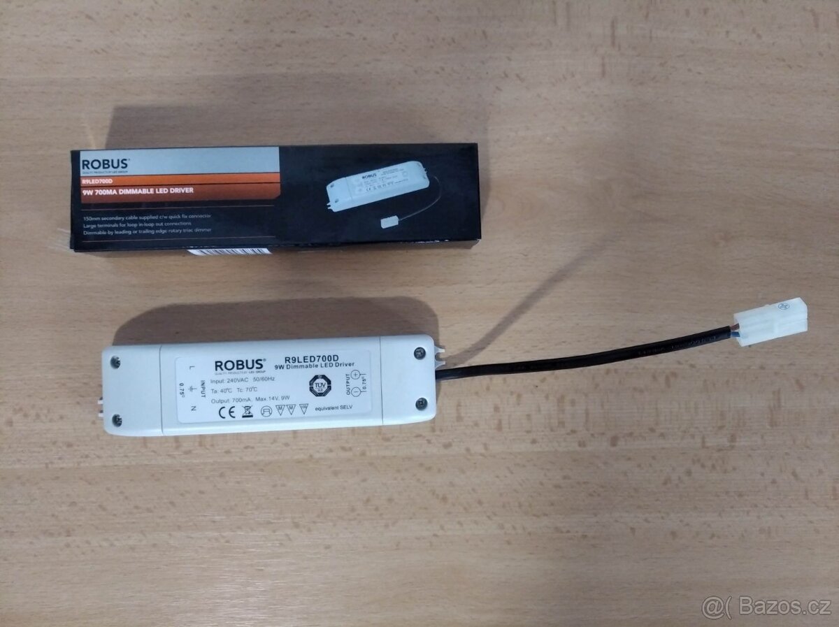 LED TRAFO ROBUS R9LED700D