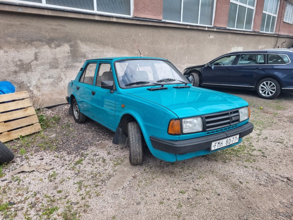 Škoda 120L 1988