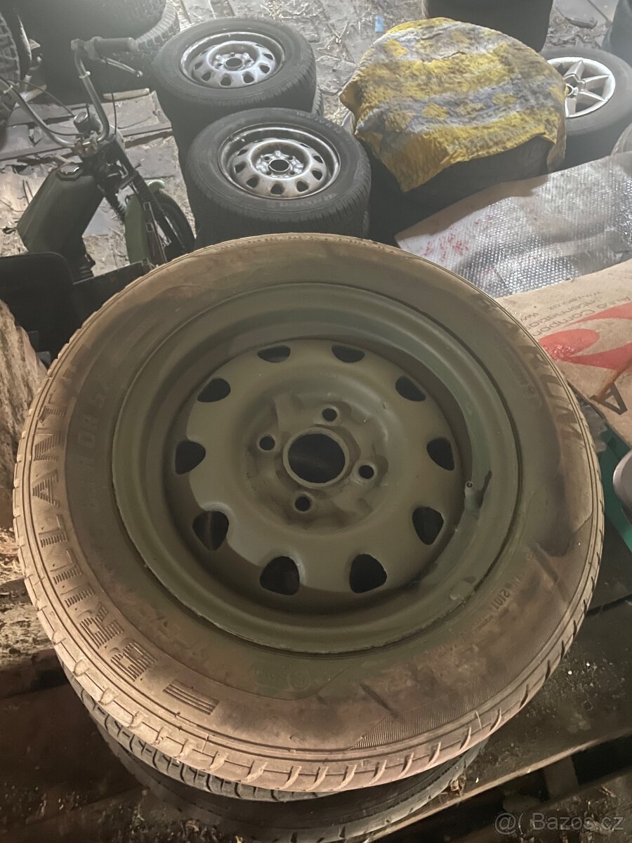 Kola Felicie Pickup