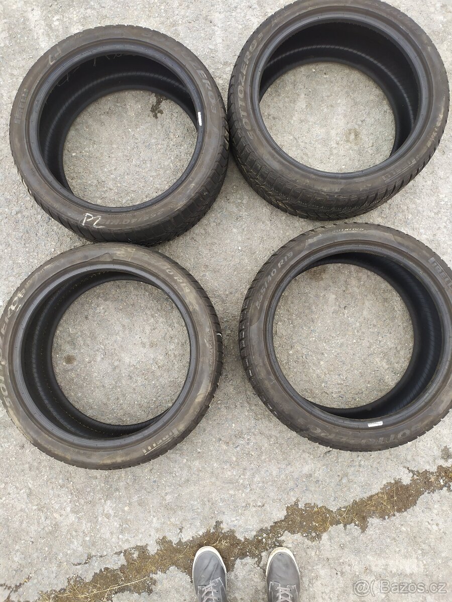 Pirelli sottozero 3 255/40 r19