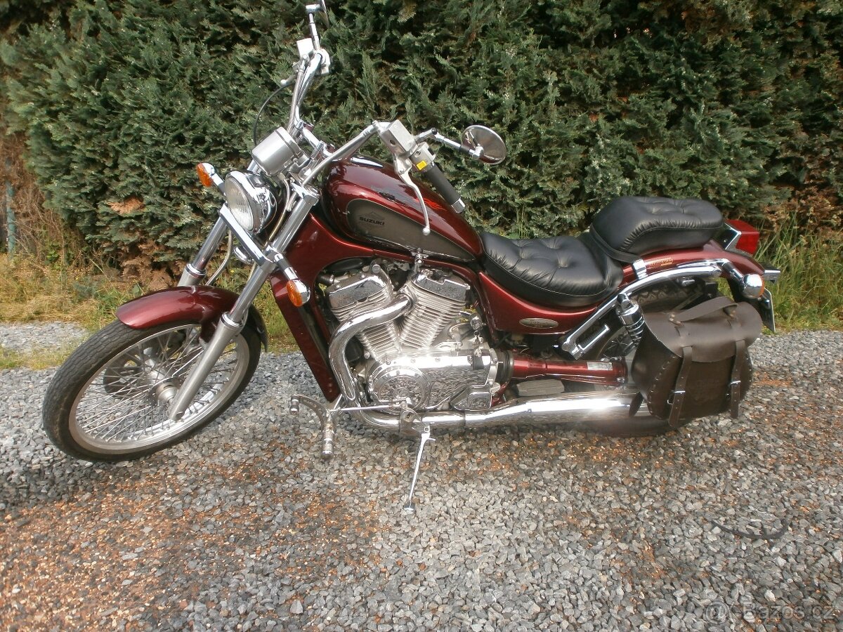 suzuki intruder VS 800