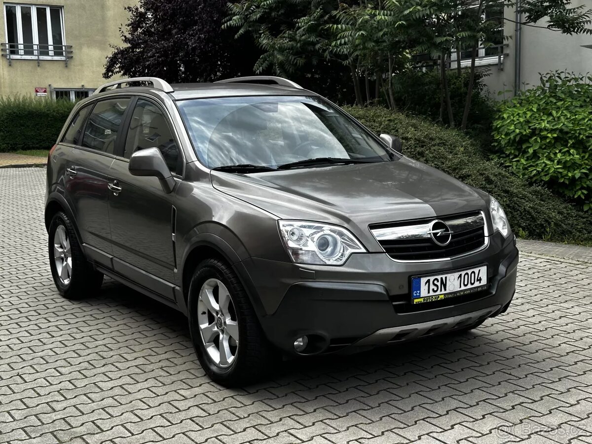 Opel Antara 2.0 CDTI 16V Cosmo SUV 4x4 Kůže Xenony Tempomat