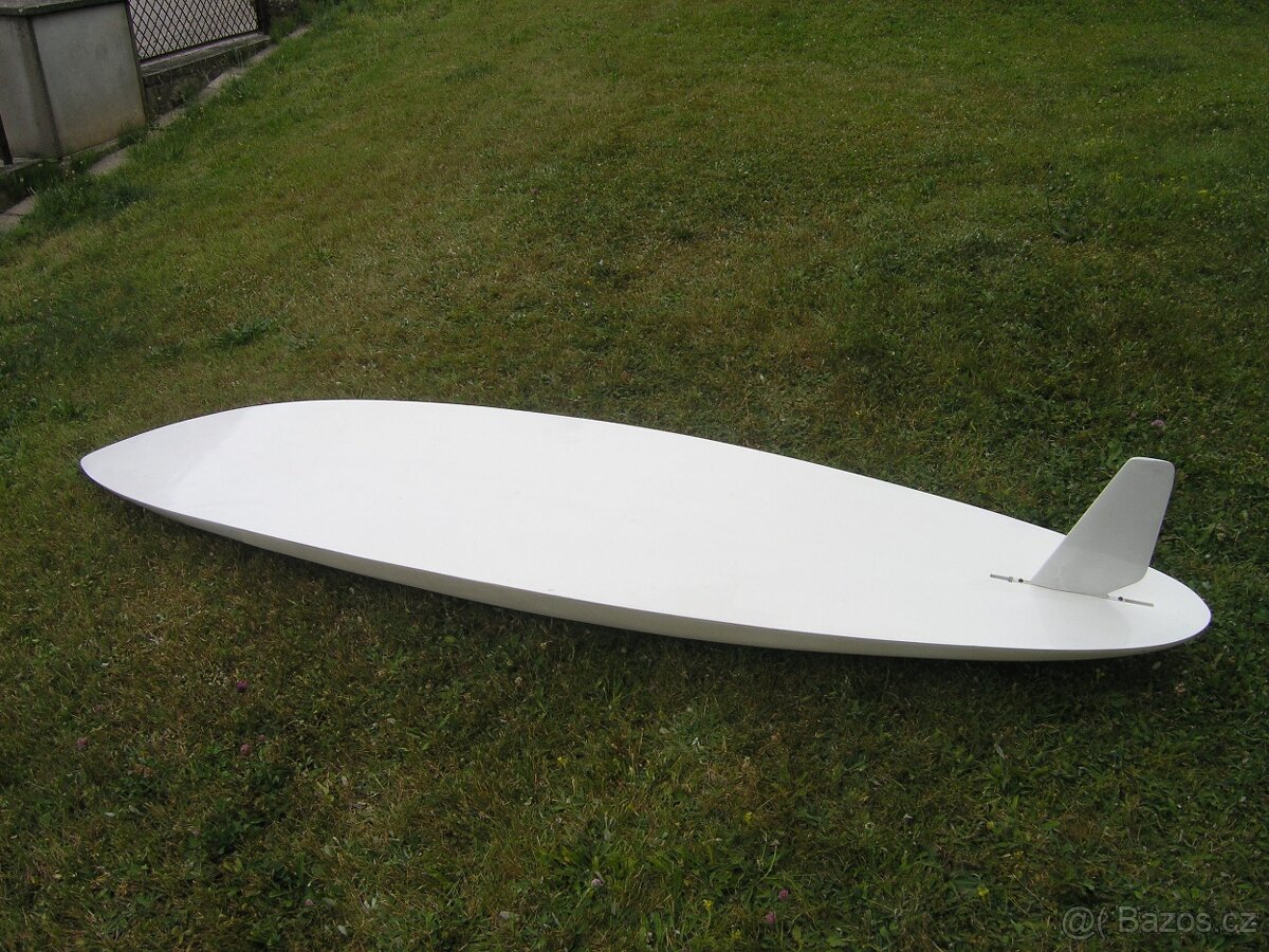 Windsurfing - plovák 135l