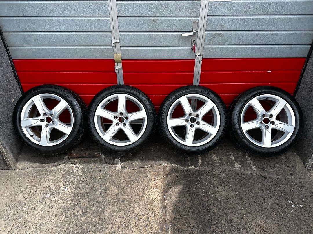 Original ALU kola Audi 18" 8J ET41 + pneu 235/50/R18