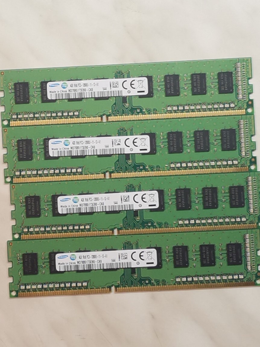 Samsung 16GB DDR3(4x4GB)