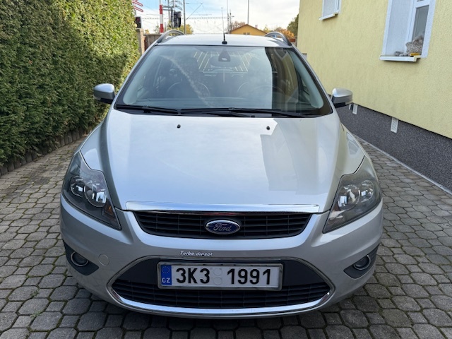 Ford Focus kombi 2.0 TDCI Ghia 100kw