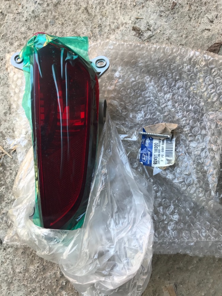 Levá zadní mlhovka IX20 2011-2019