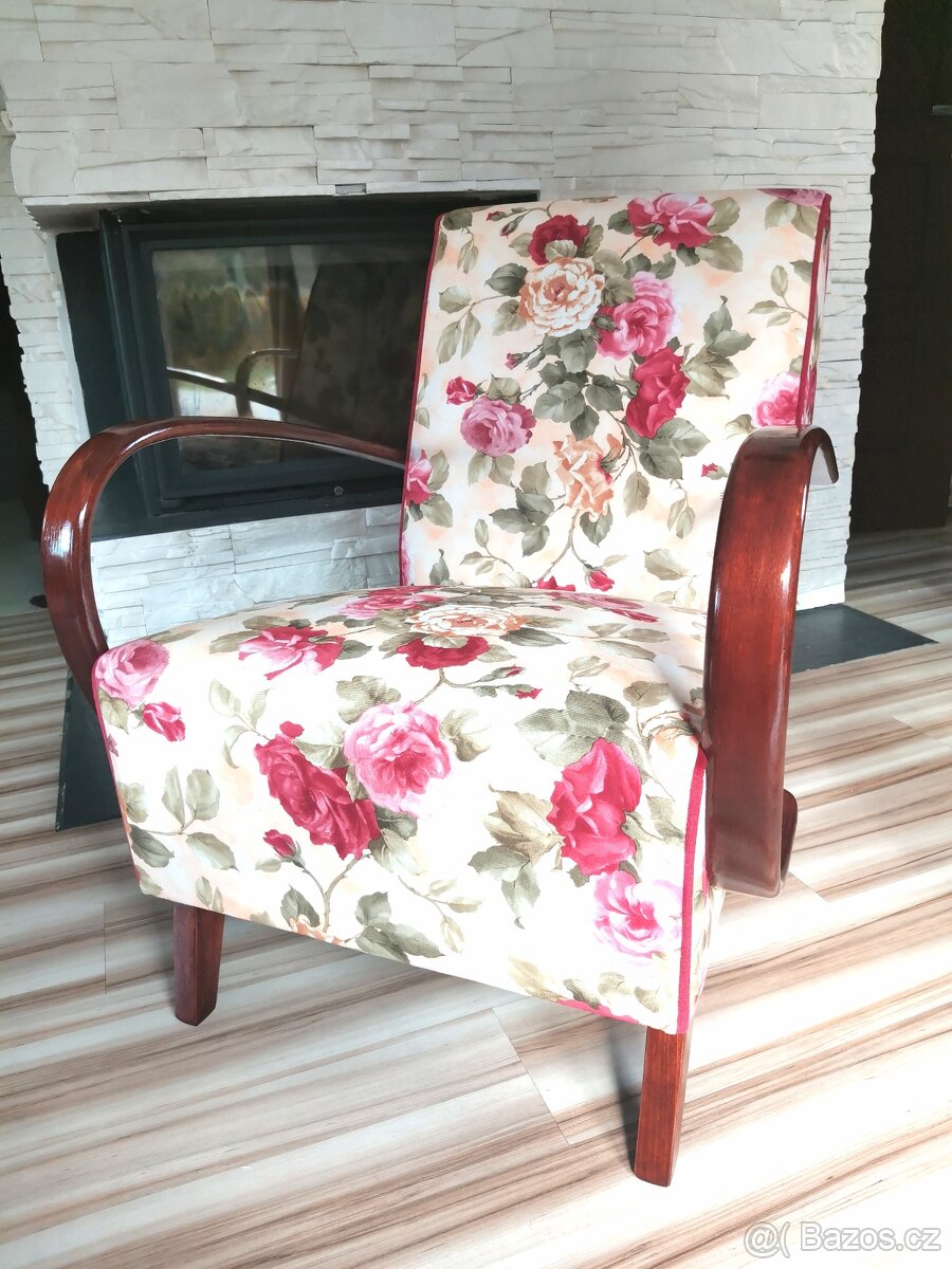 Křesla Halabala typu C Květy