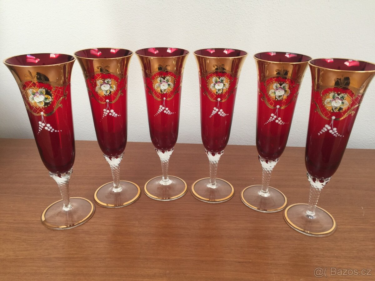 Sada skleniček na sekt